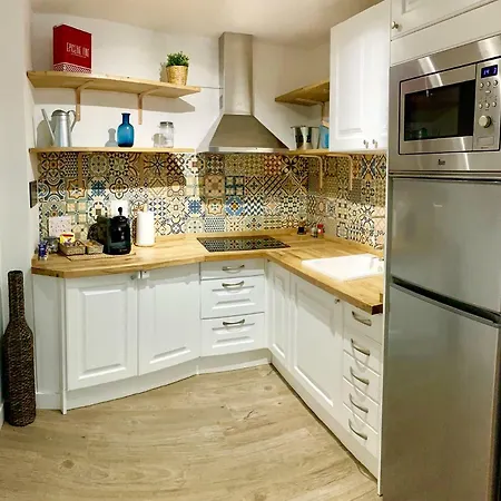 Nika House Apartamento *